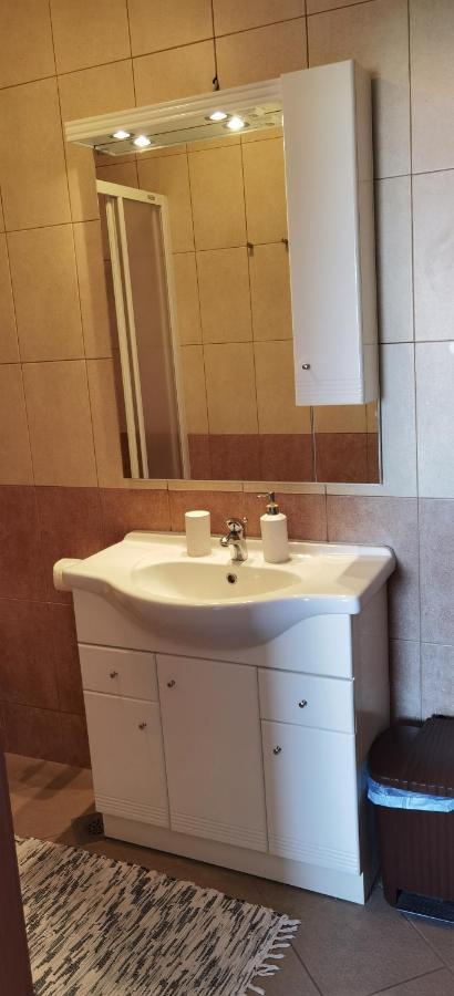 Apartmani Neva 수페타르 외부 사진
