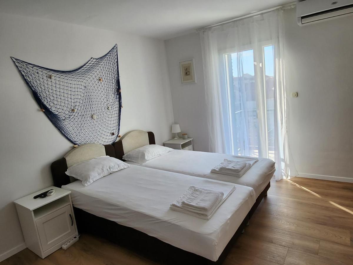 Apartmani Neva 수페타르 외부 사진