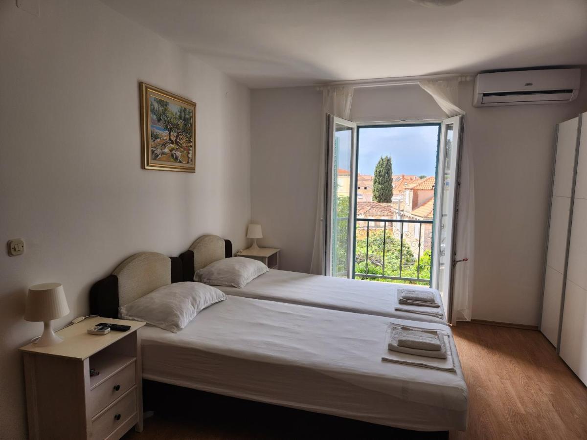 Apartmani Neva 수페타르 외부 사진