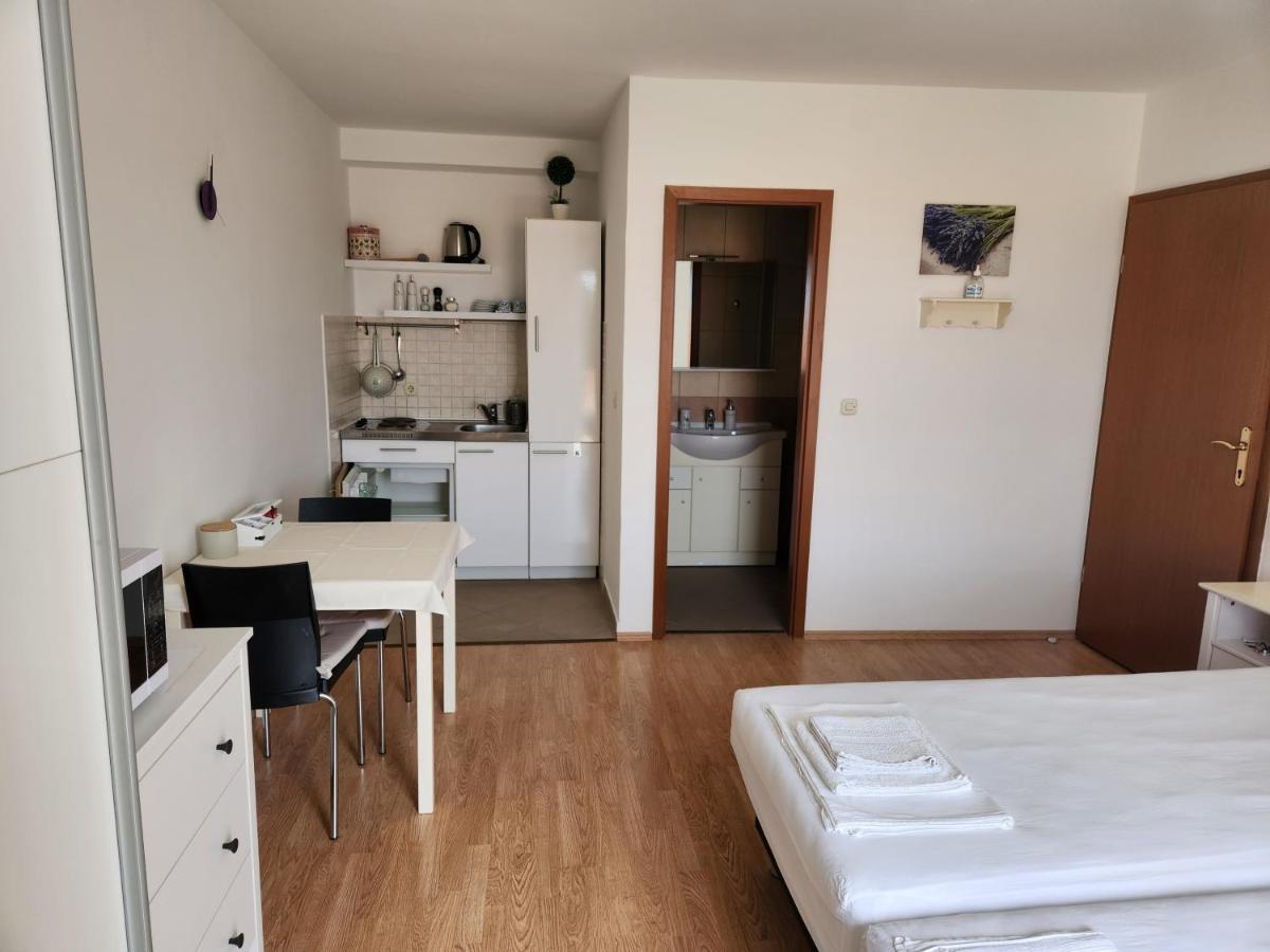 Apartmani Neva 수페타르 외부 사진