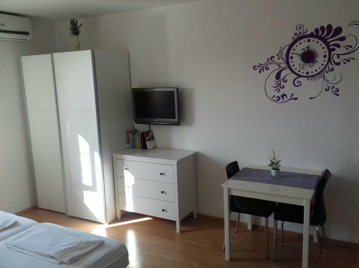 Apartmani Neva 수페타르 외부 사진